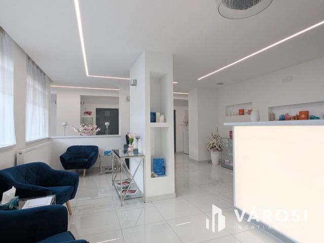 Full belvárosi szépségszalon-üzlethelyiség