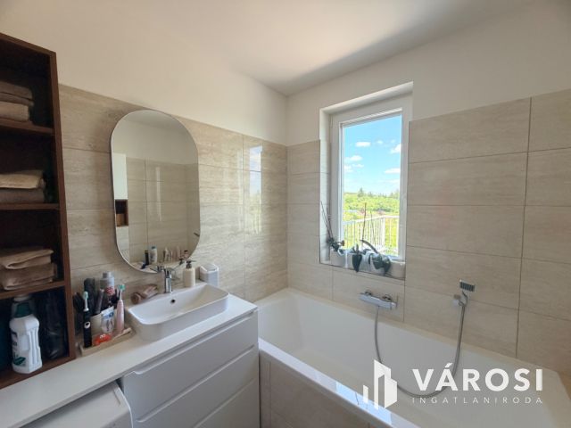 Élet a város felett - Panorámás penthouse Szombathelyen